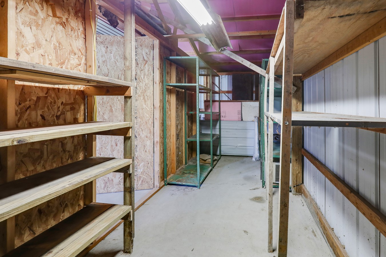 2403 Picard Drive, Tracy, Iowa image 17