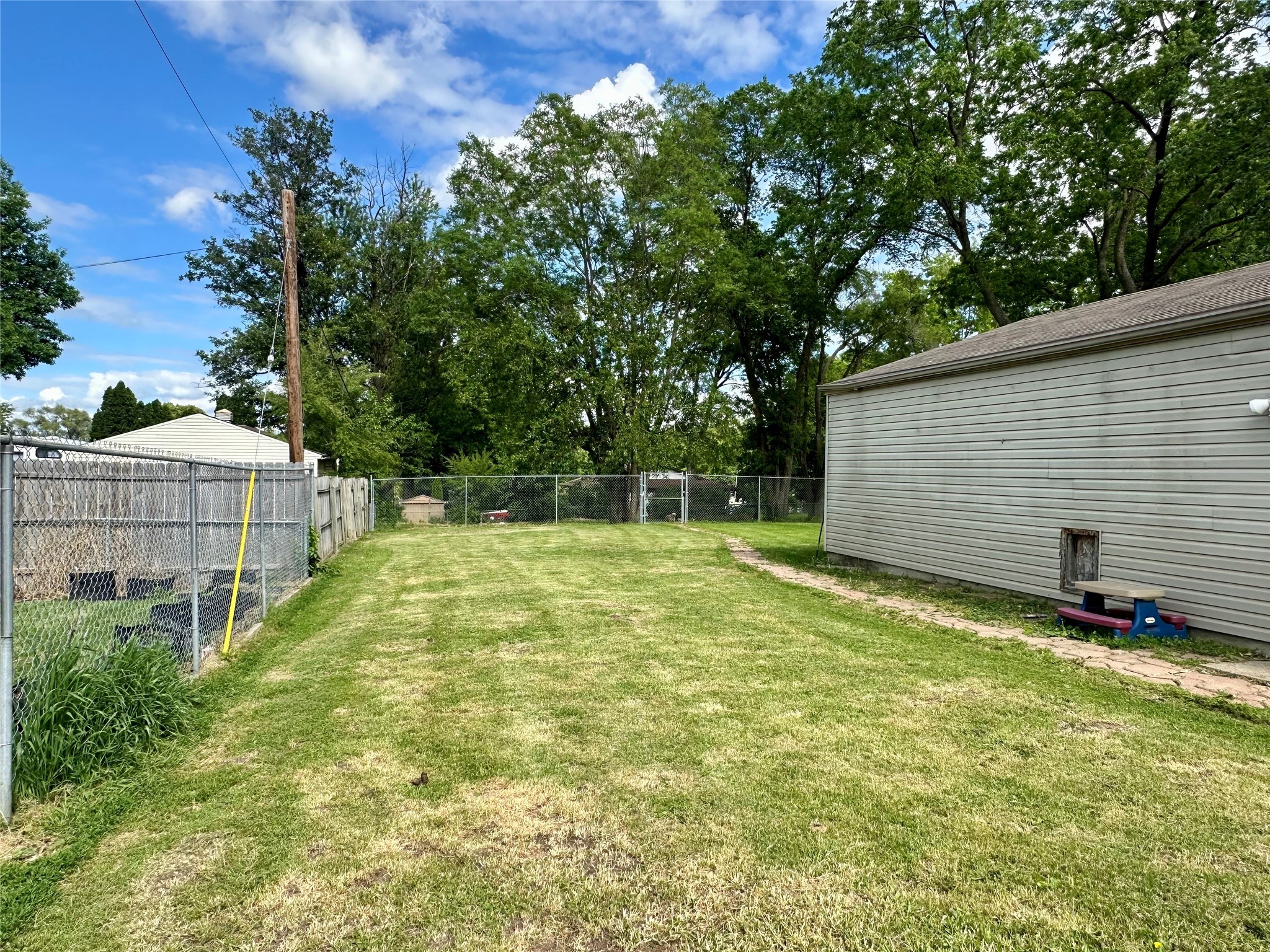 5811 SW 13th Place, Des Moines, Iowa image 5