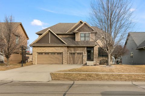 Homes For Sale - 16513 Maple Street<br/> Clive, IA 50325