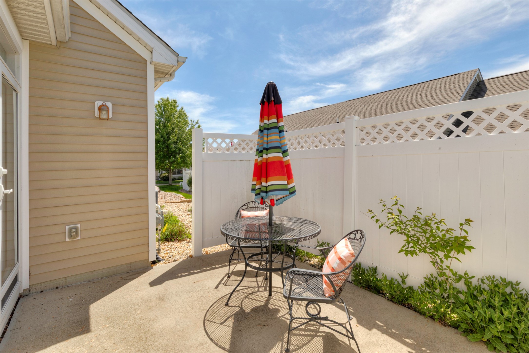 8342 Cody Drive, West Des Moines, Iowa image 28