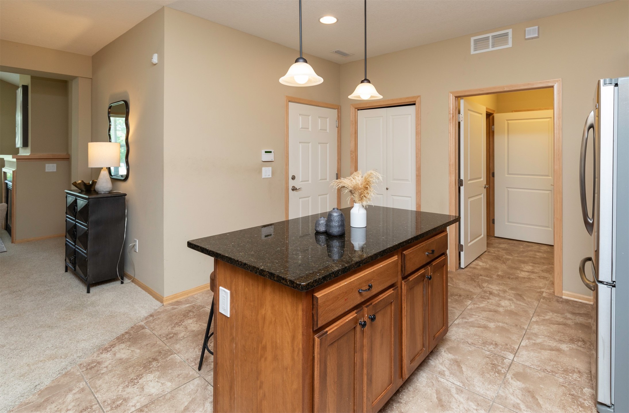 8342 Cody Drive, West Des Moines, Iowa image 22