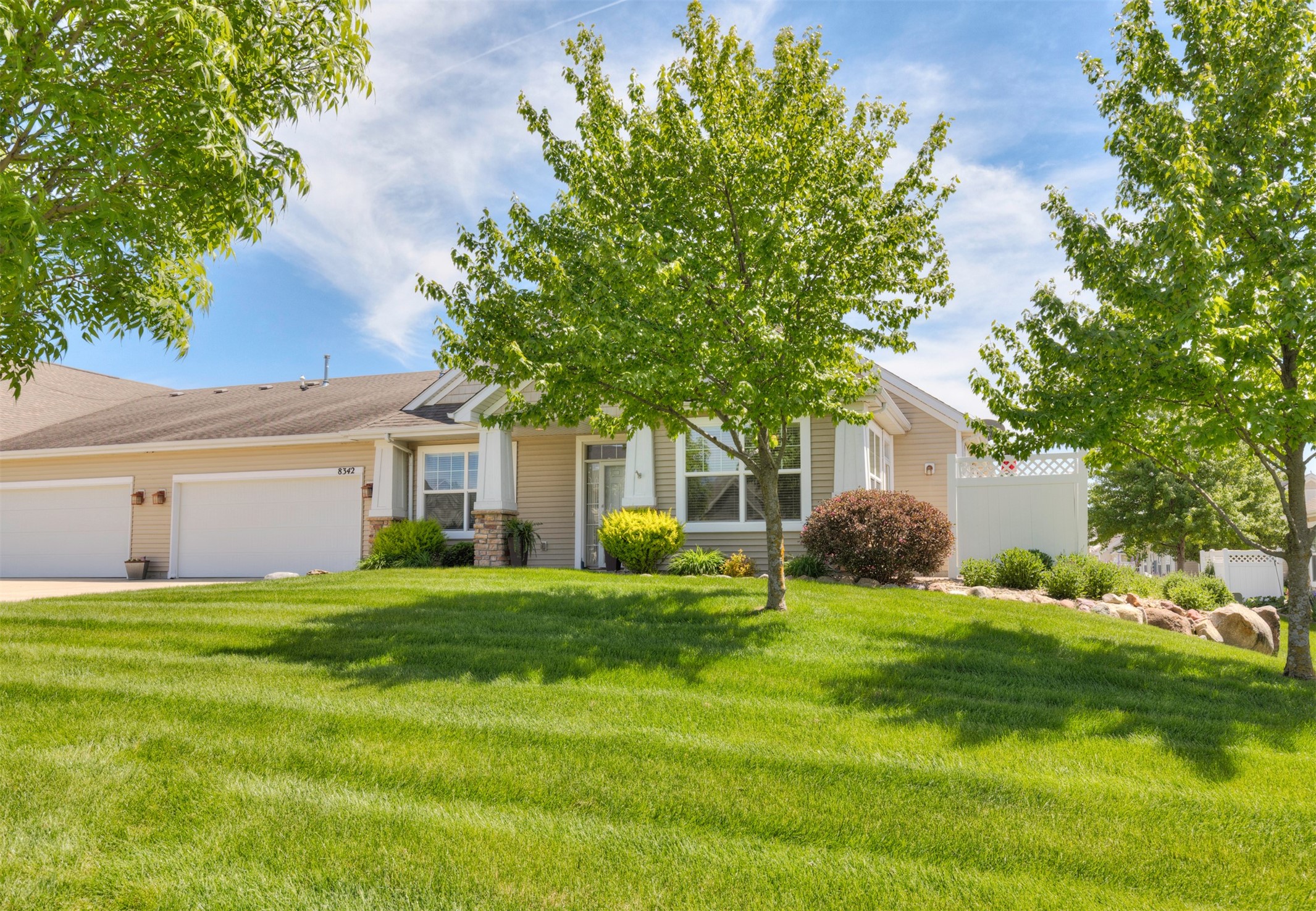8342 Cody Drive, West Des Moines, Iowa image 29