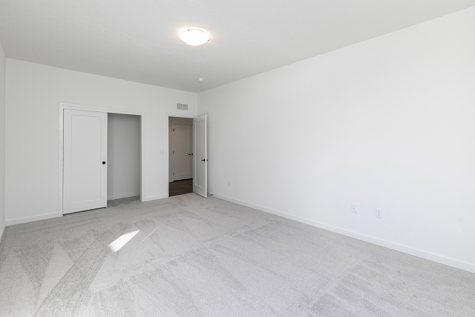 205 Maple Street, Des Moines, Iowa image 8
