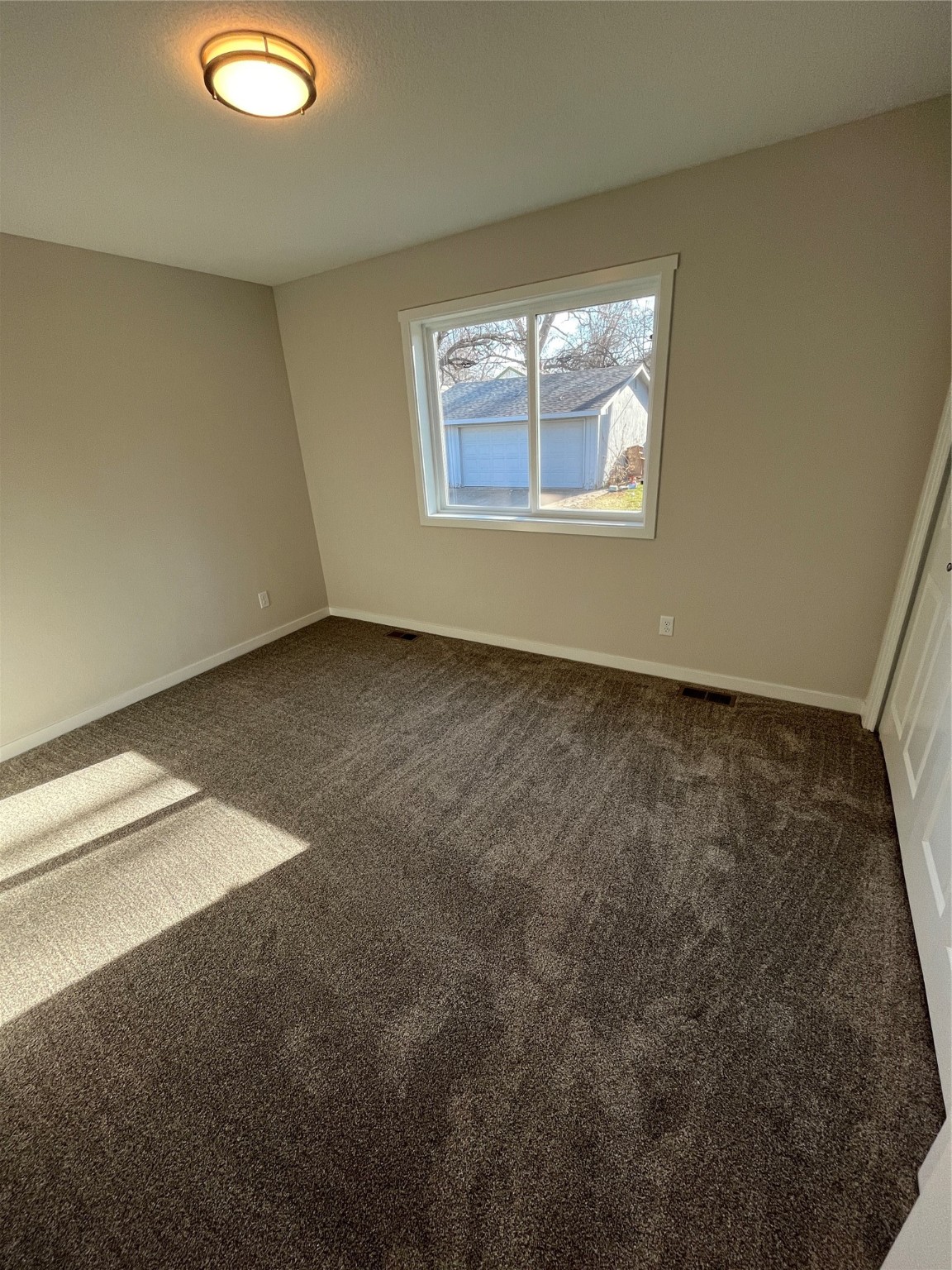 1533 Walker Street, Des Moines, Iowa image 8