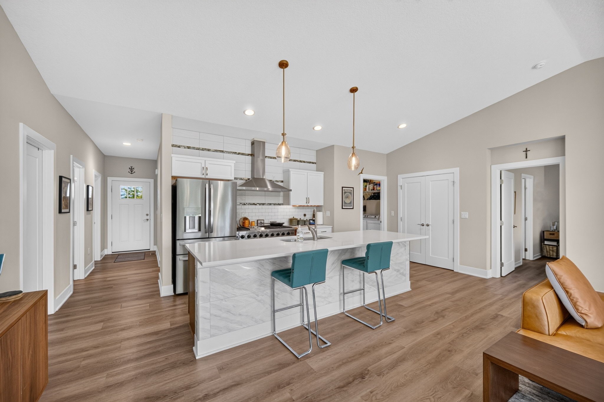 9309 Bellflower Lane
