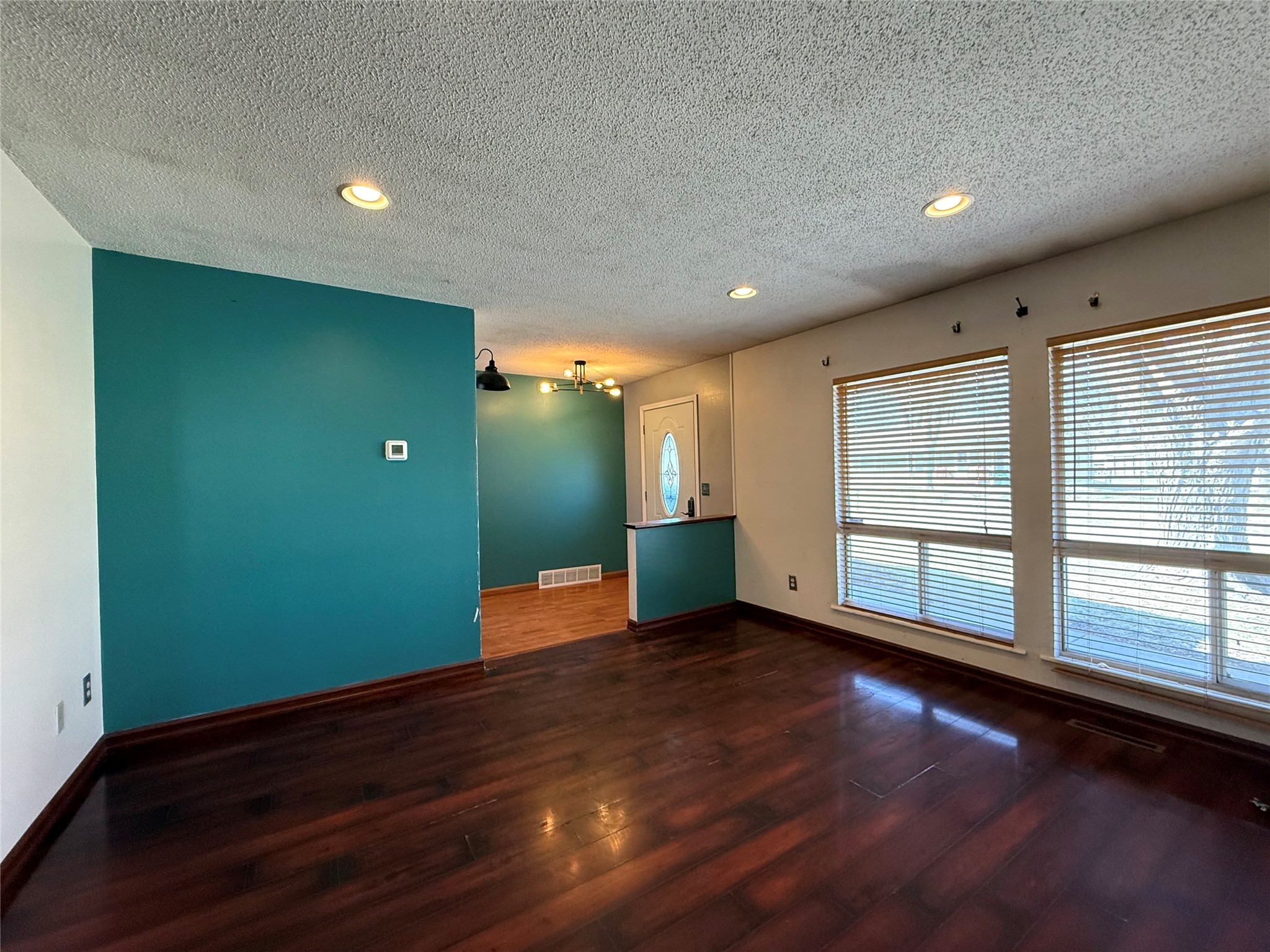 509 NW Chapel Drive, Ankeny, Iowa image 4