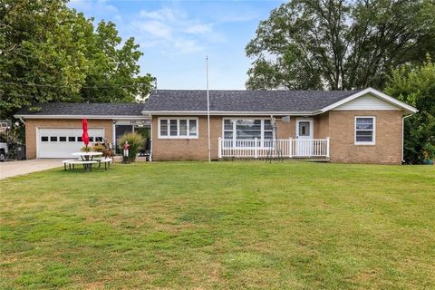 2400 Stanton Avenue Des Moines IA 50321