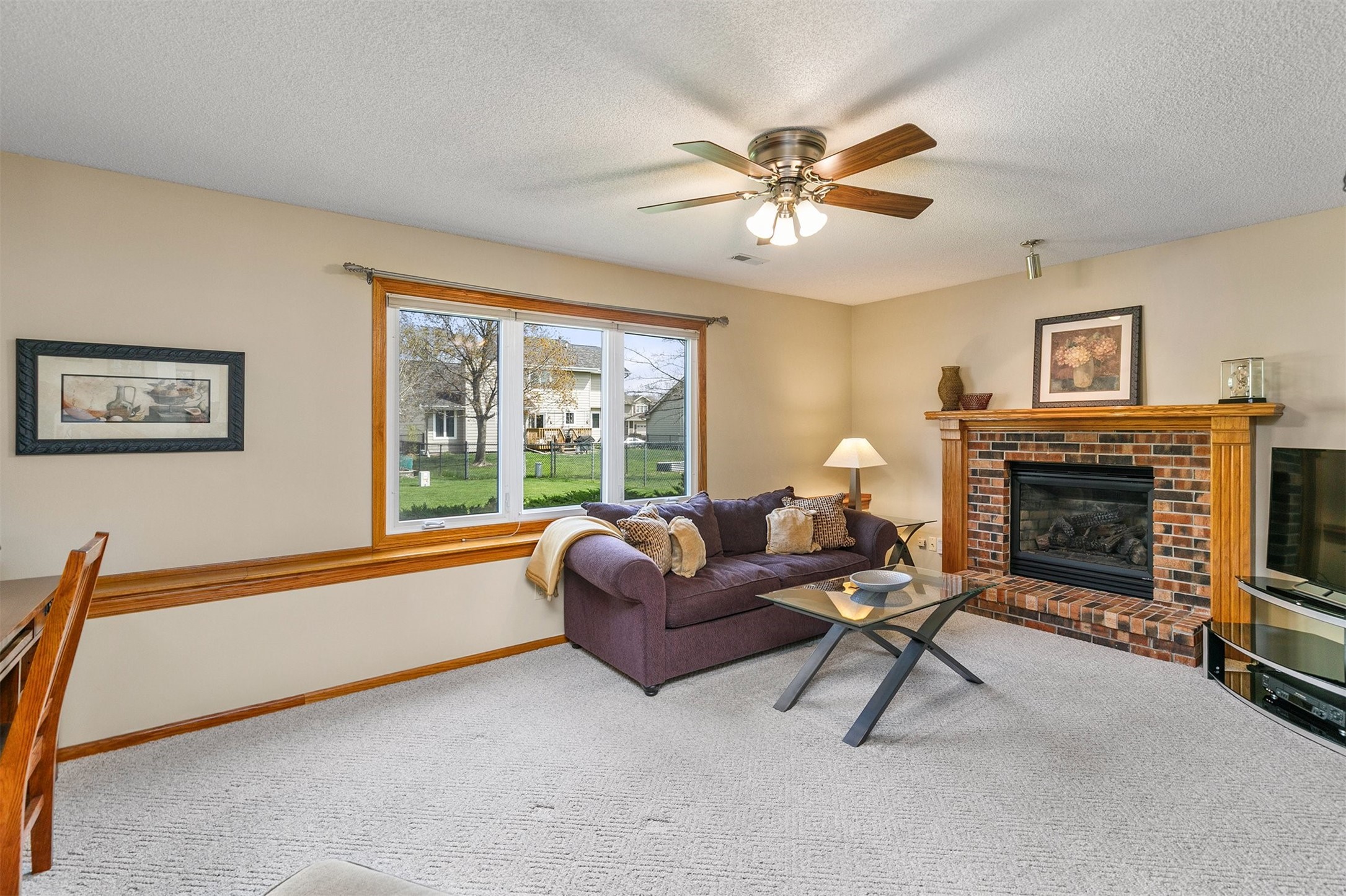 8219 Hickory Drive, Urbandale, Iowa image 14