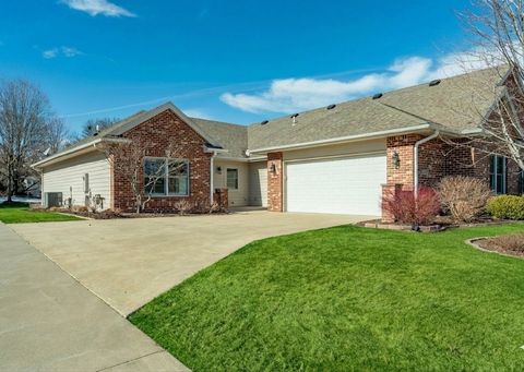 Condo For Sale - 1990 NW 126th Street<br/> Clive, IA 50325