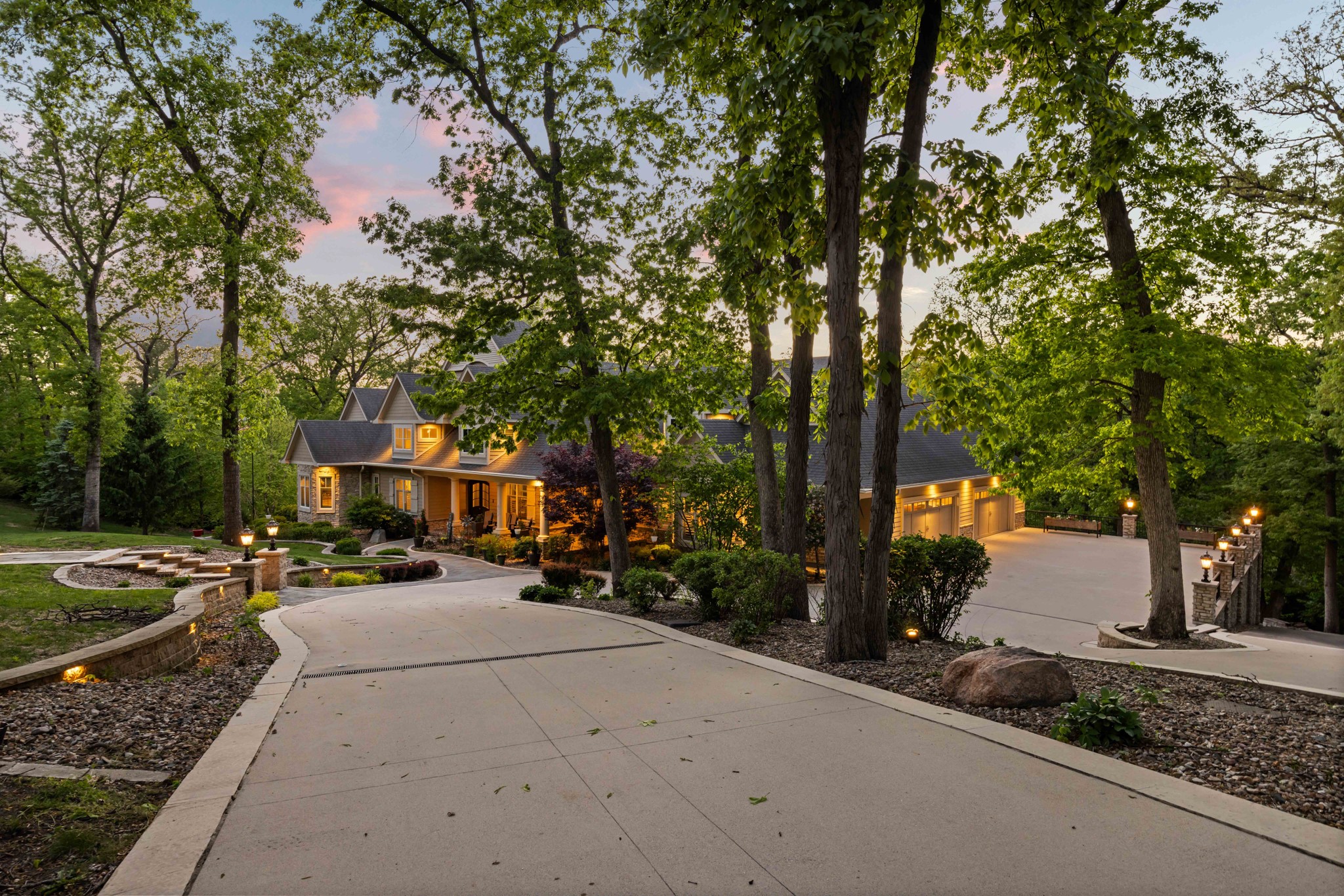 12993 Oak Brook Drive