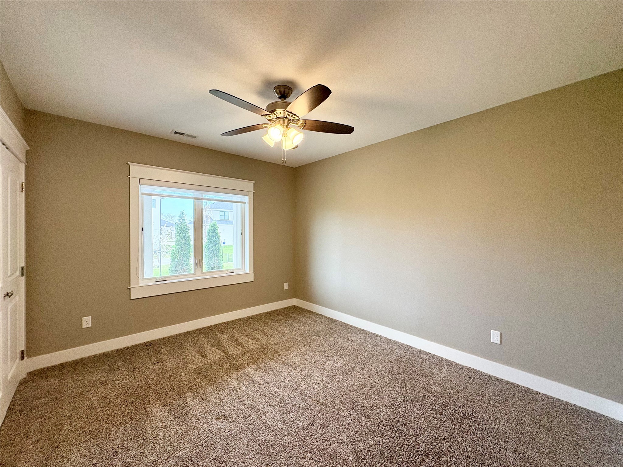 17595 Aurora Drive, Clive, Iowa image 32