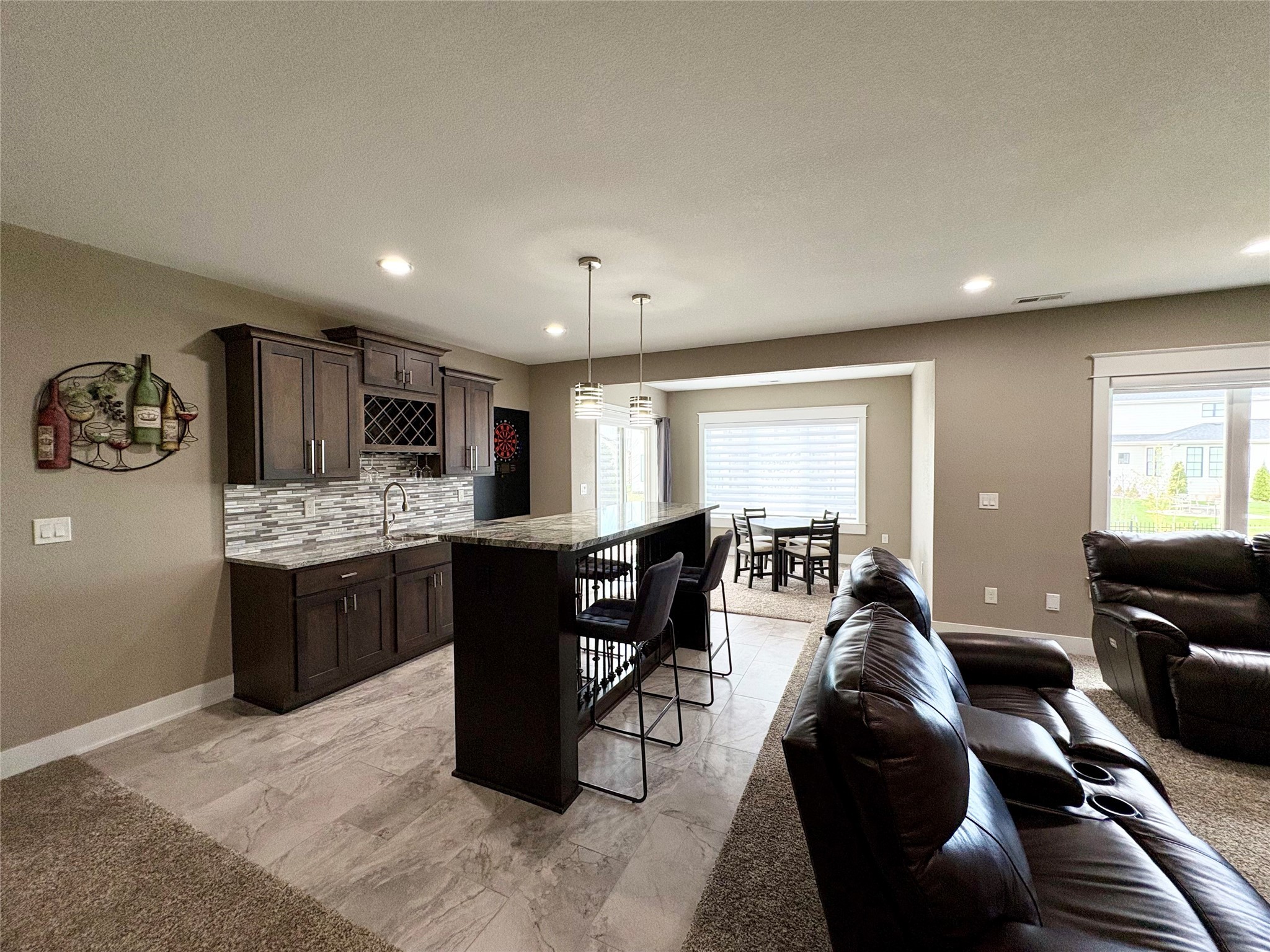17595 Aurora Drive, Clive, Iowa image 23