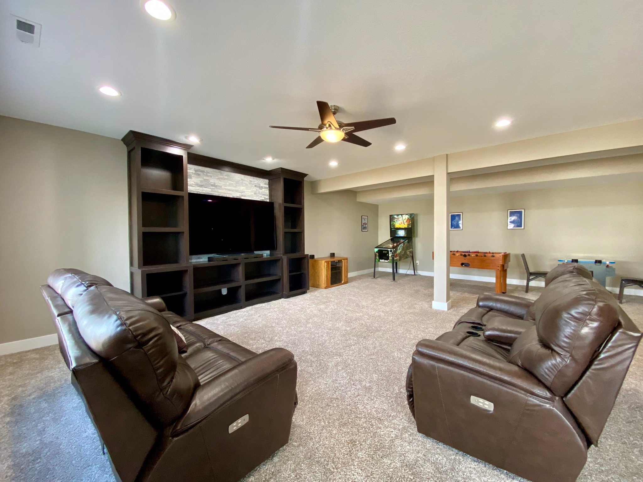 17595 Aurora Drive, Clive, Iowa image 24