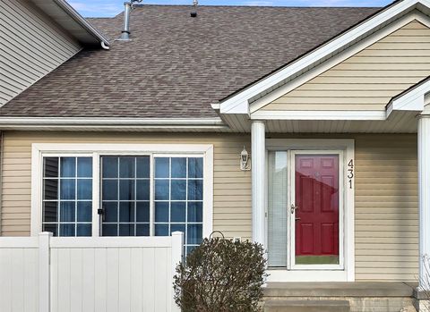 Condo For Sale - 431 SE Woodbine Drive<br/> Grimes, IA 50111
