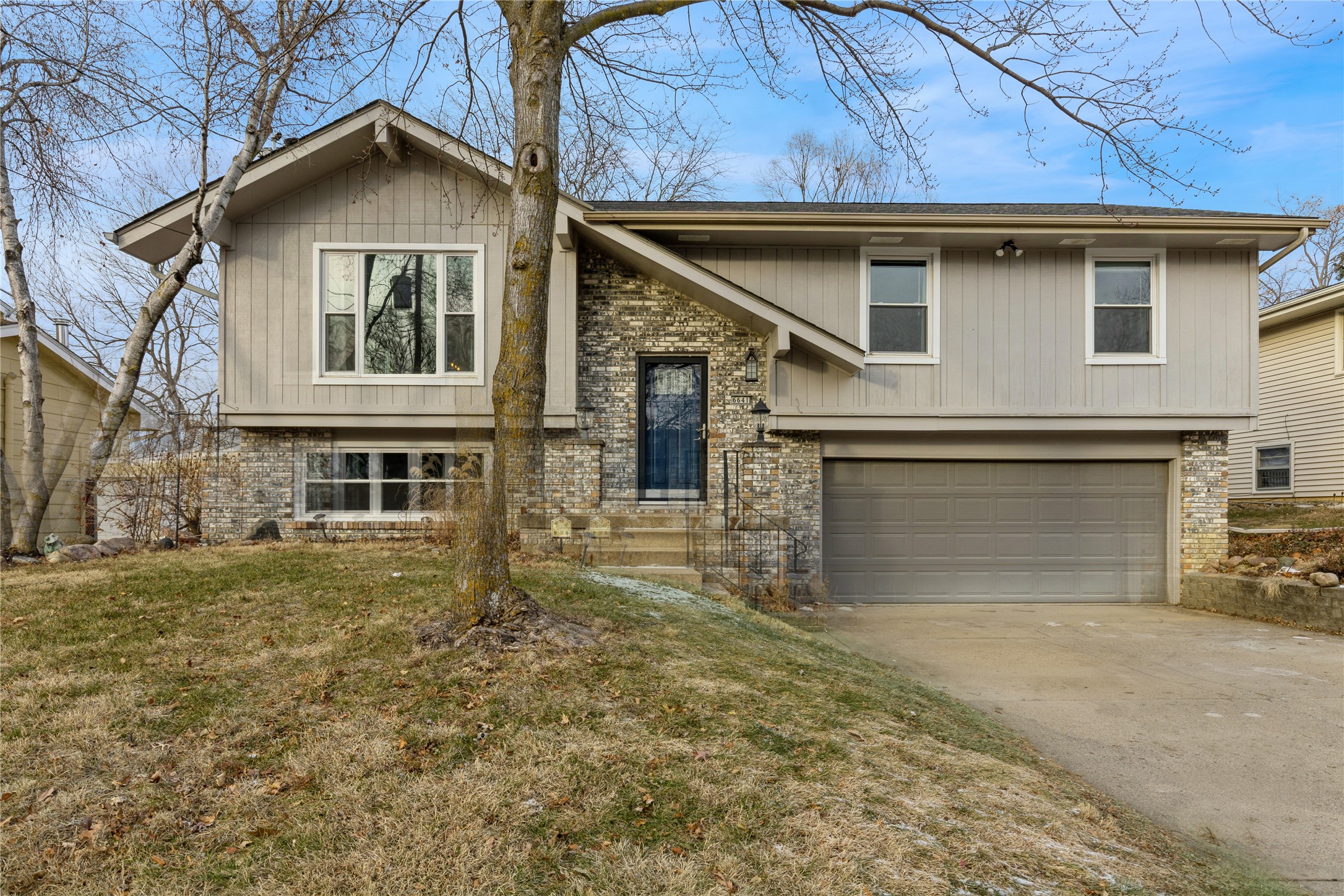 6641 Holcomb Avenue, Des Moines, Iowa image 1