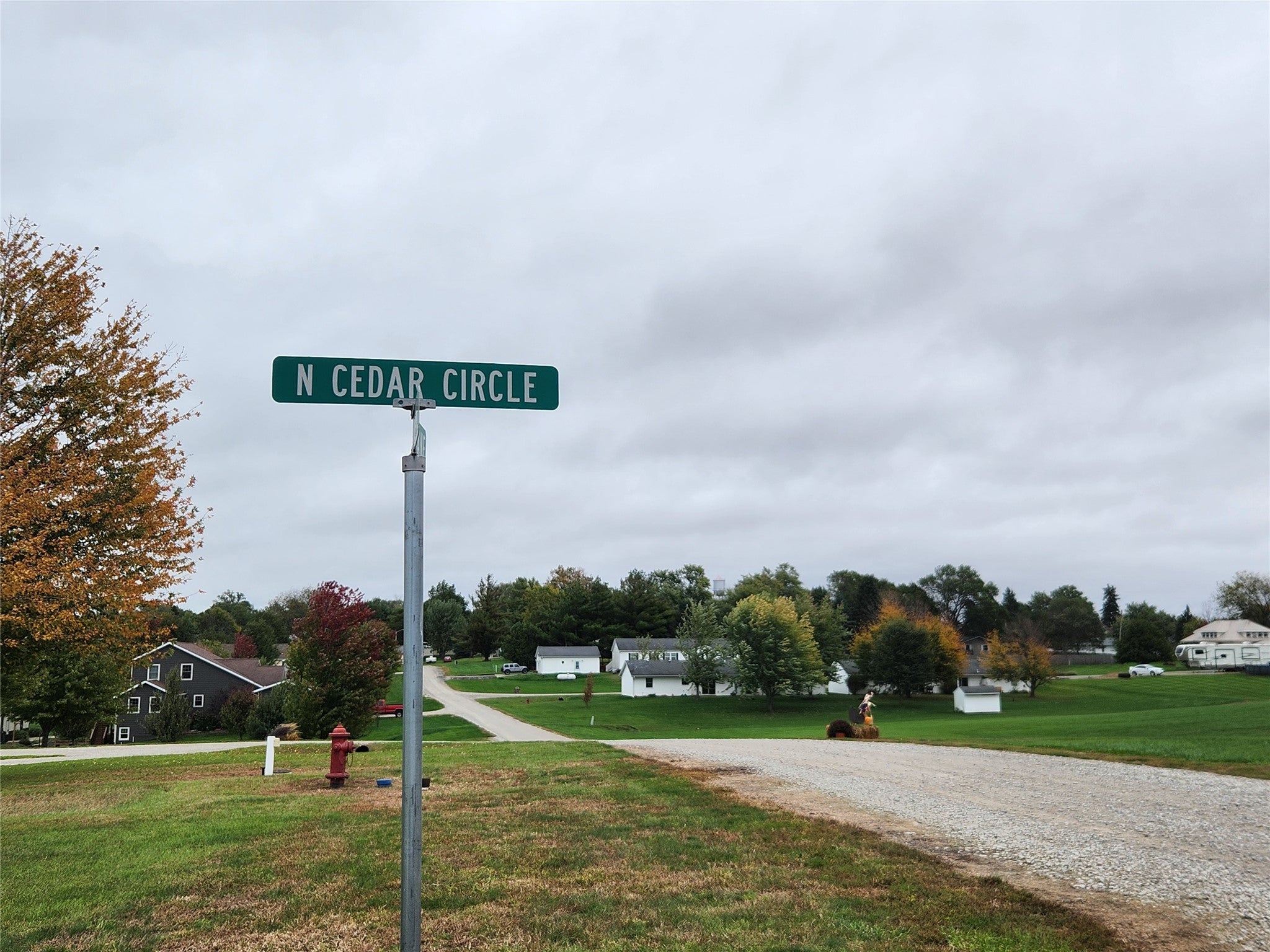 102 N Cedar Circle