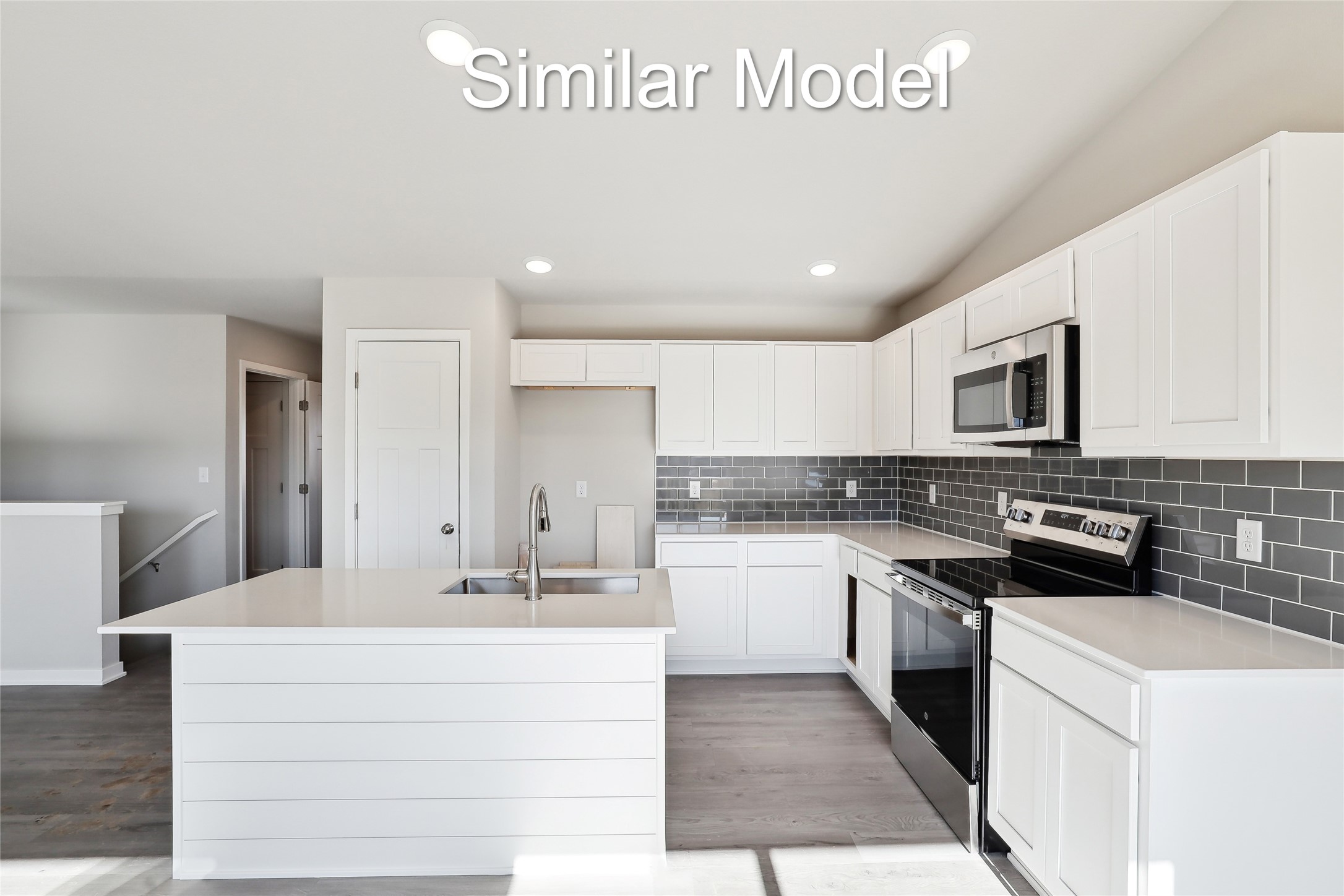 9467 Stillwater Drive, West Des Moines, Iowa image 4