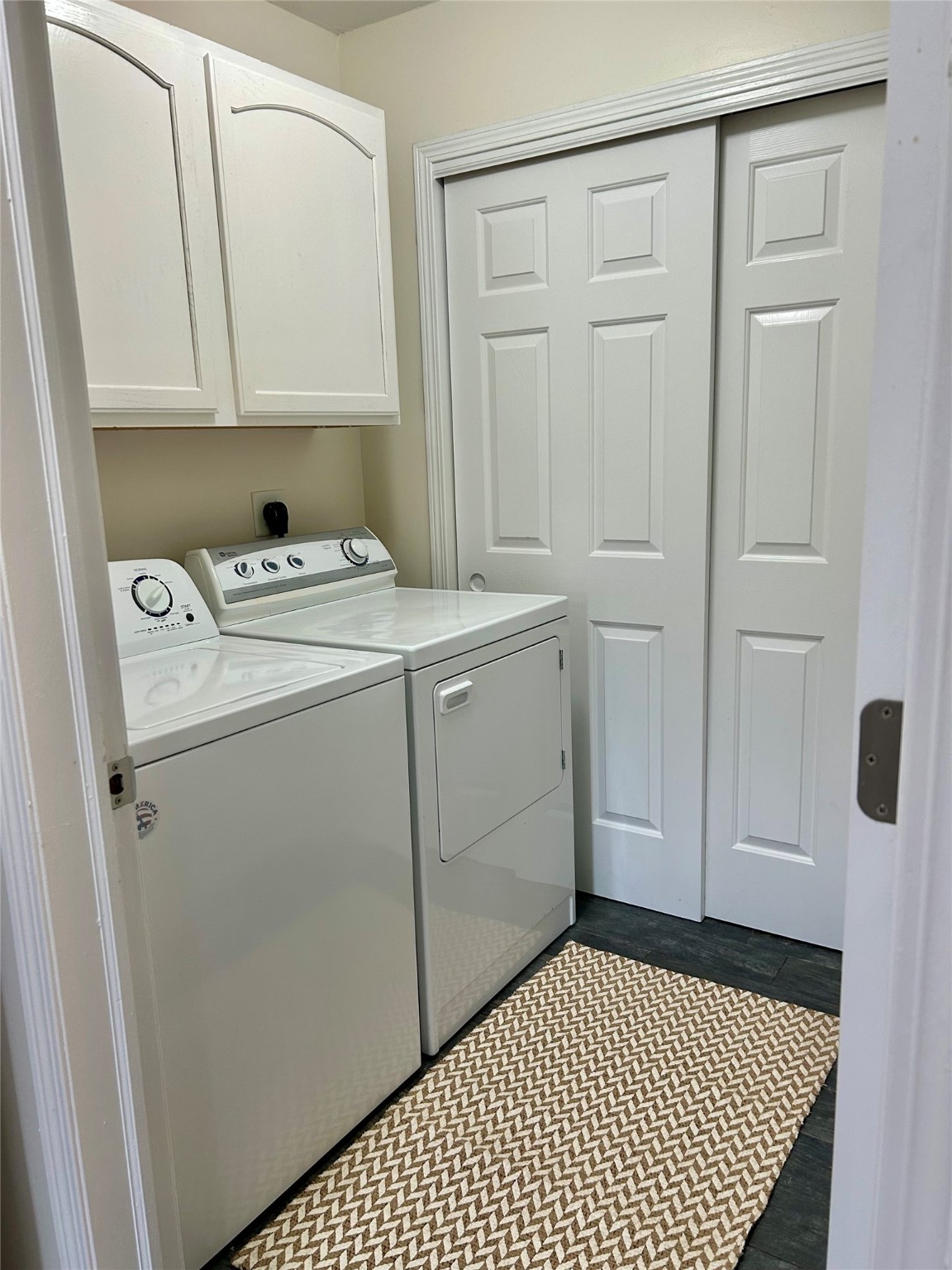 8601 Westown Parkway 17113