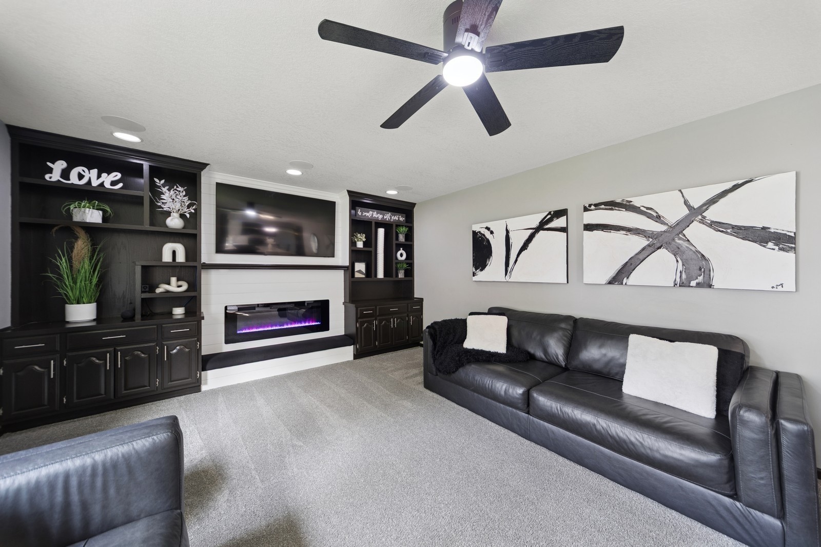 8910 Iltis Drive, Urbandale, Iowa image 12