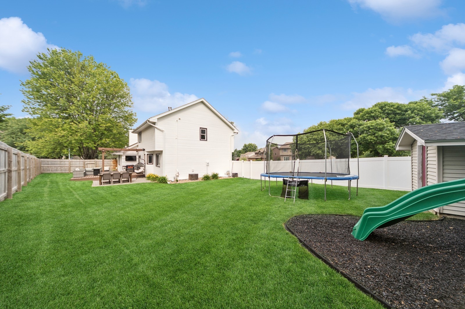 8910 Iltis Drive, Urbandale, Iowa image 34