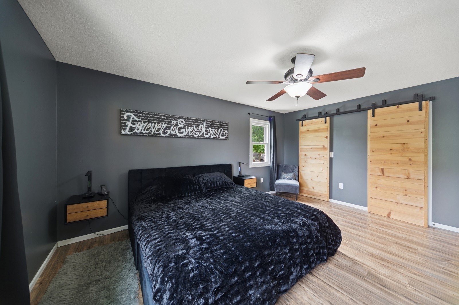 8910 Iltis Drive, Urbandale, Iowa image 16