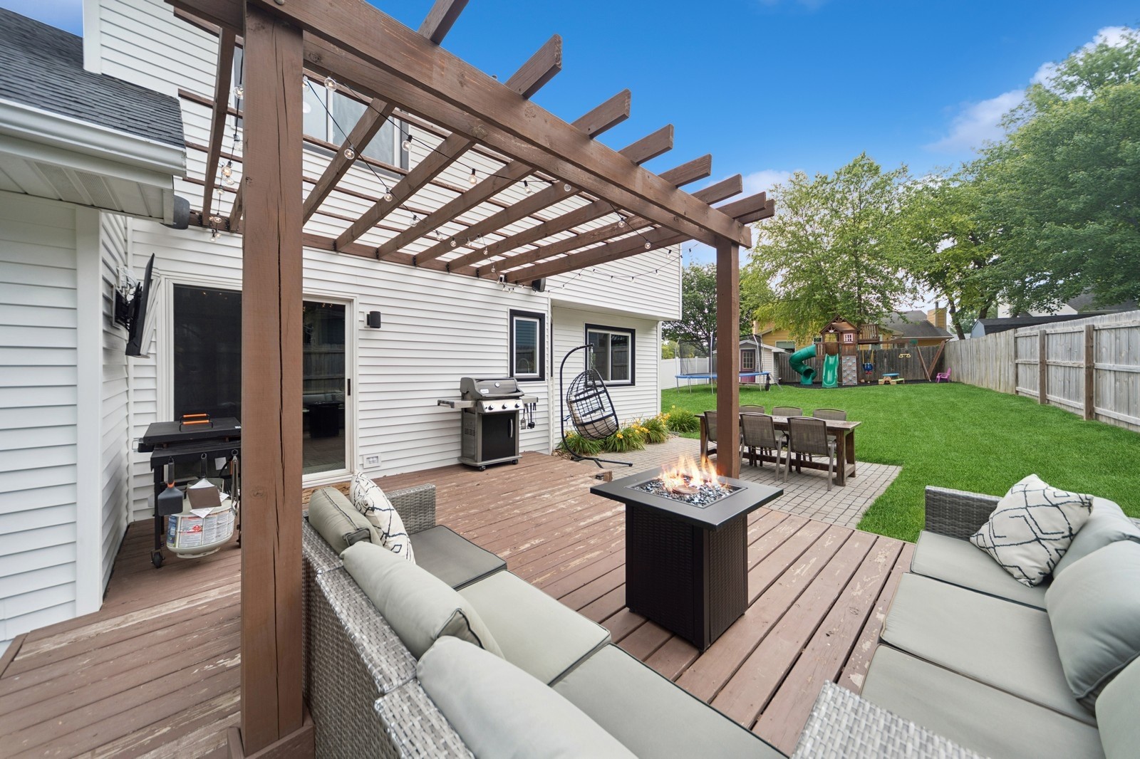 8910 Iltis Drive, Urbandale, Iowa image 30