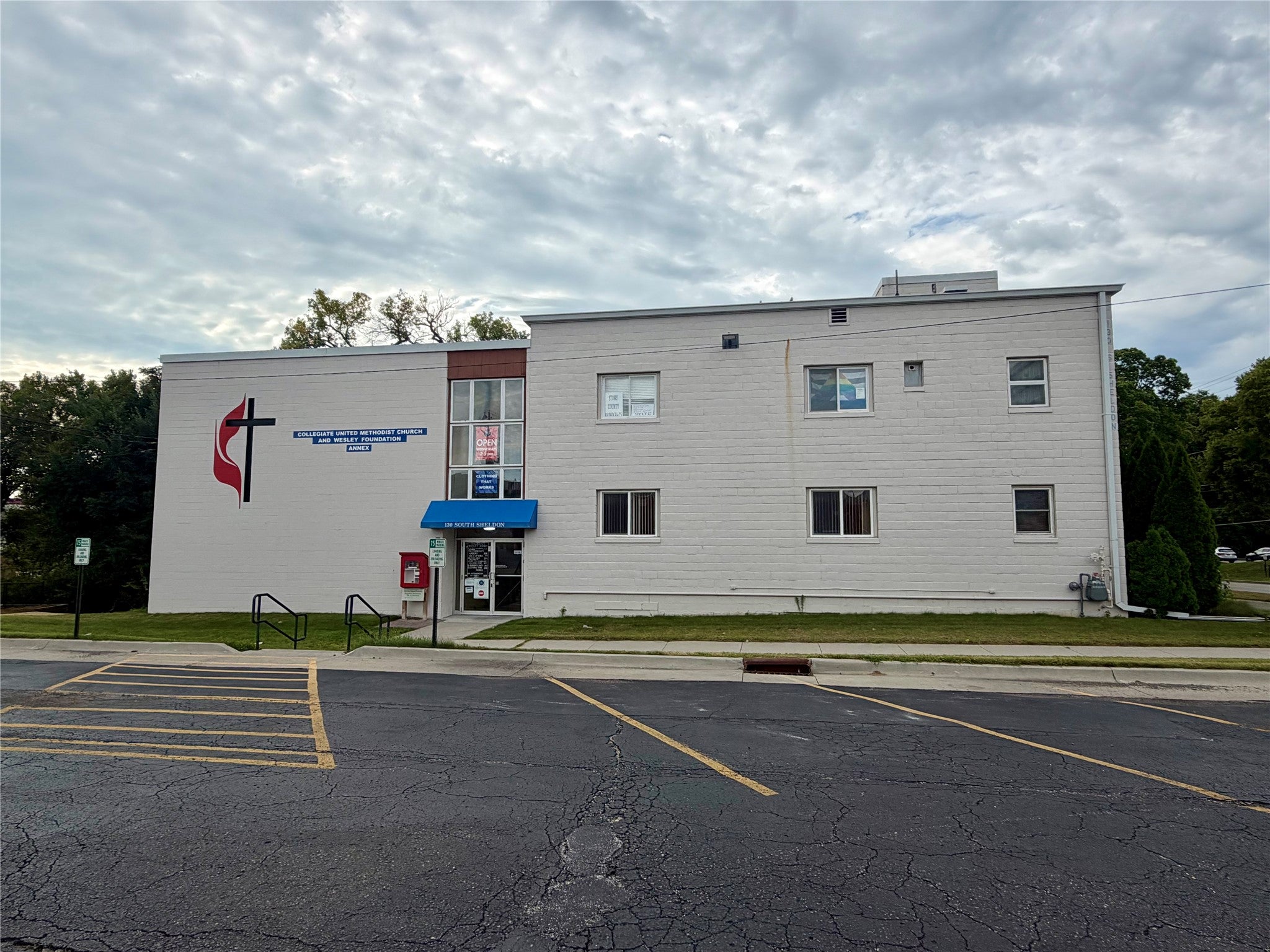 2622 Lincoln Way