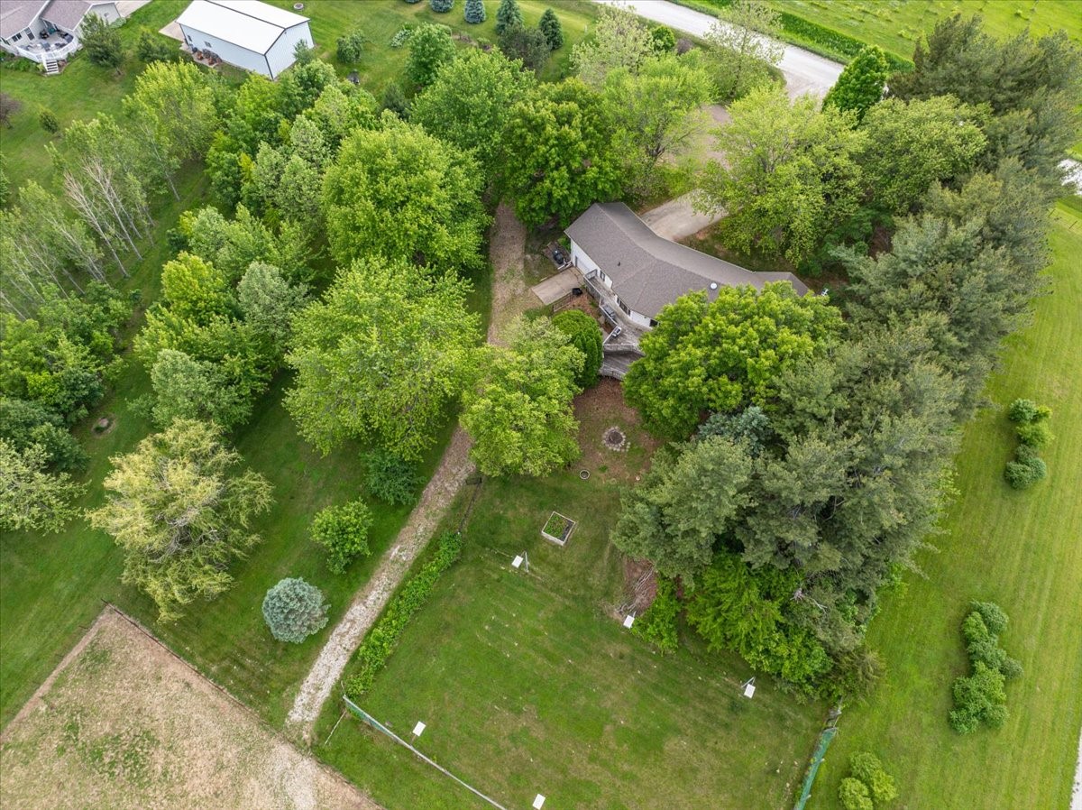 806 195th Avenue, Pella, Iowa image 22