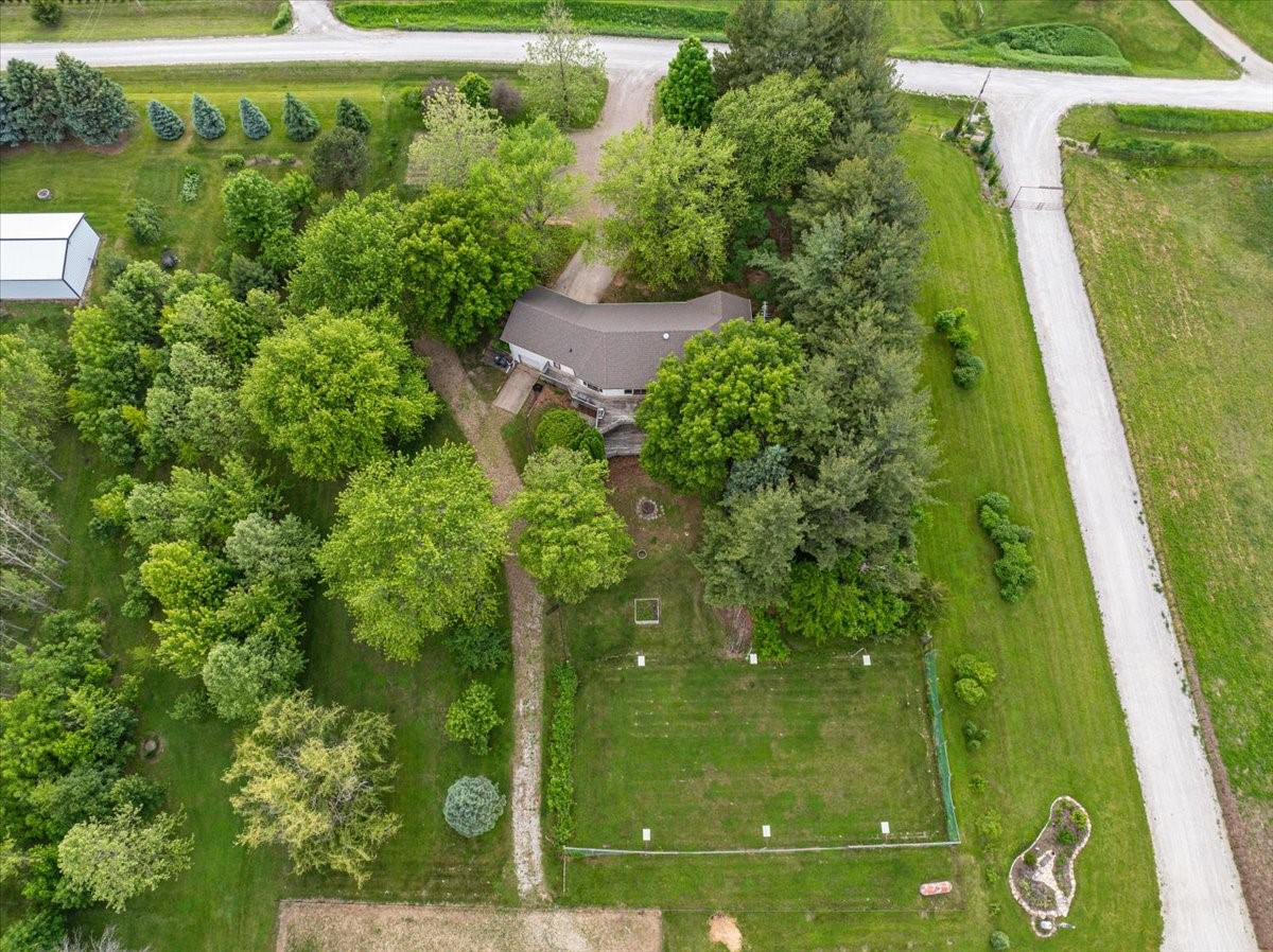 806 195th Avenue, Pella, Iowa image 23