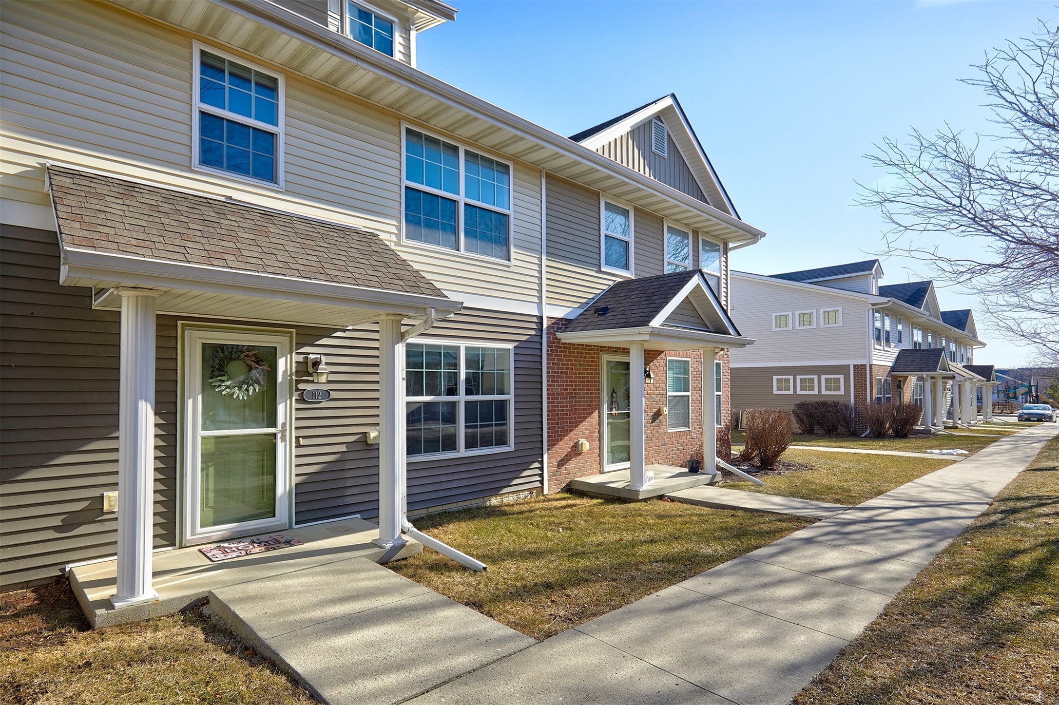 9045 Greenspire Drive #112, West Des Moines, Iowa image 2