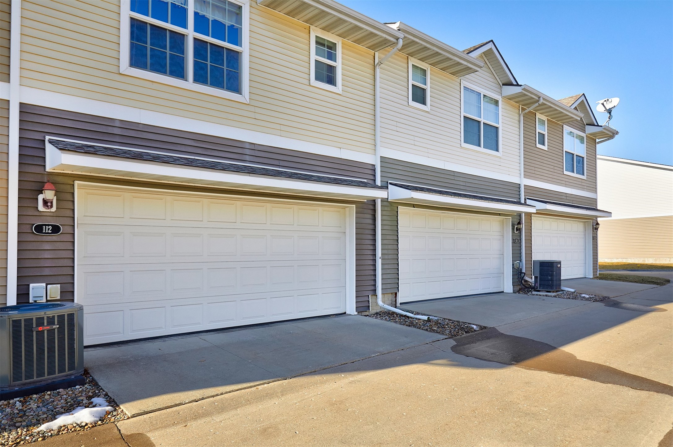 9045 Greenspire Drive #112, West Des Moines, Iowa image 3