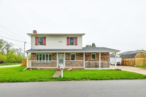 Single Family Residence in Polk City IA 101 Walker Street.jpg