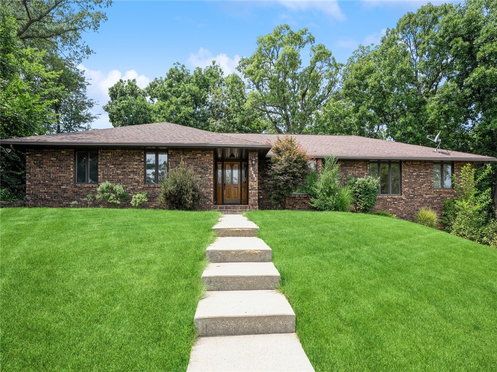 1414 Sunrise Drive, Knoxville, Iowa image 1