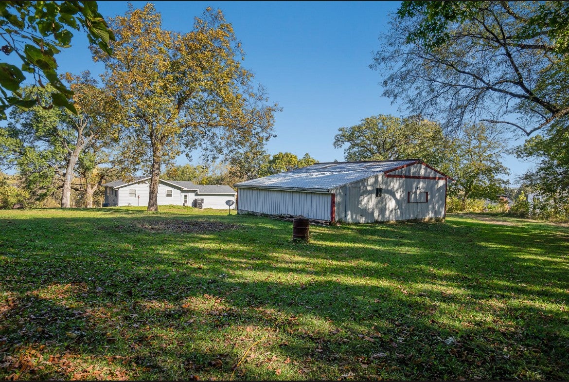 7680 NW 54th Avenue