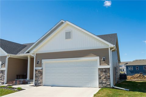 Condominium in Urbandale IA 4716 172nd Street.jpg