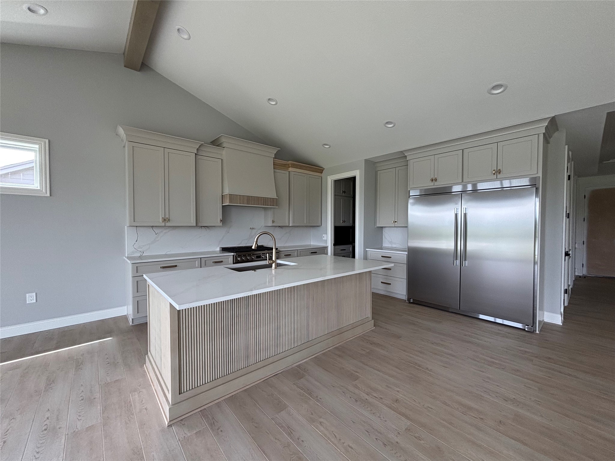 17612 Oakwood Drive