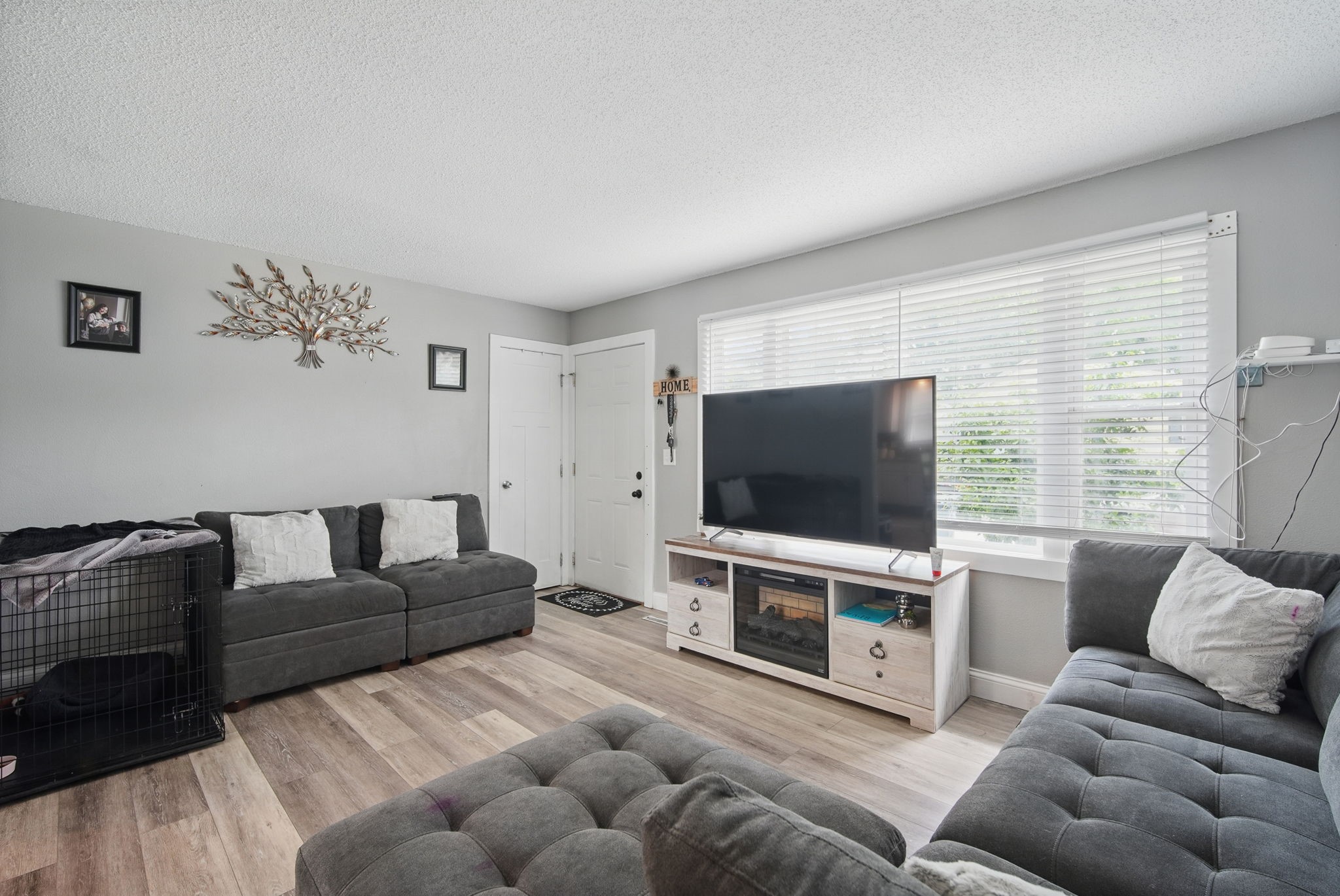 232 E Diehl Avenue, Des Moines, Iowa image 6