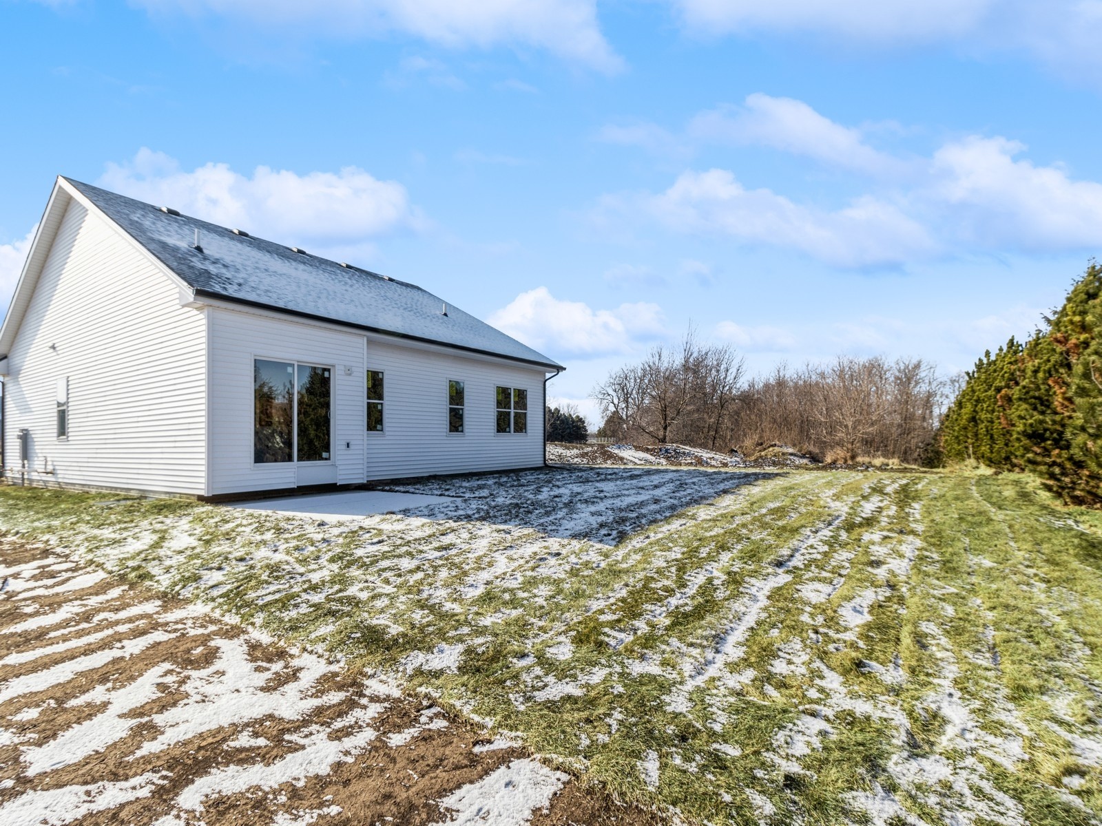 301 Maple Point, Winterset, Iowa image 3