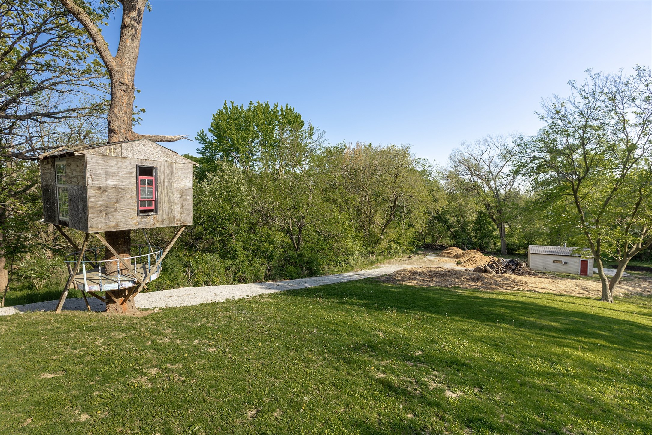 846 E Broad Street, Des Moines, Iowa image 30