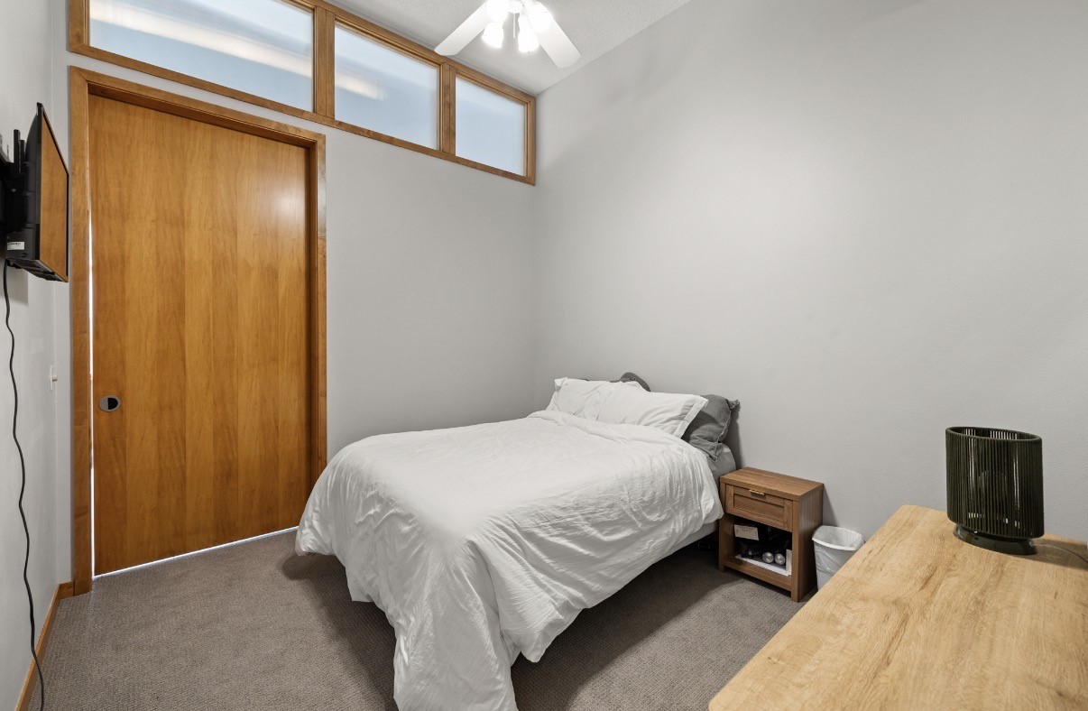 230 S 68th Street 1306