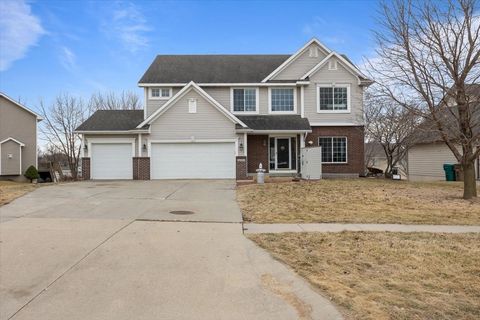4585 Houck Drive Pleasant Hill IA 50327