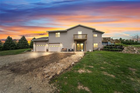 Homes For Sale - 2704 Binford Avenue<br/> Marshall County, State Center, IA 50247