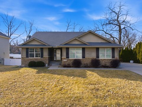 Homes For Sale - 4400 SW 29th Street<br/> Des Moines, IA 50321