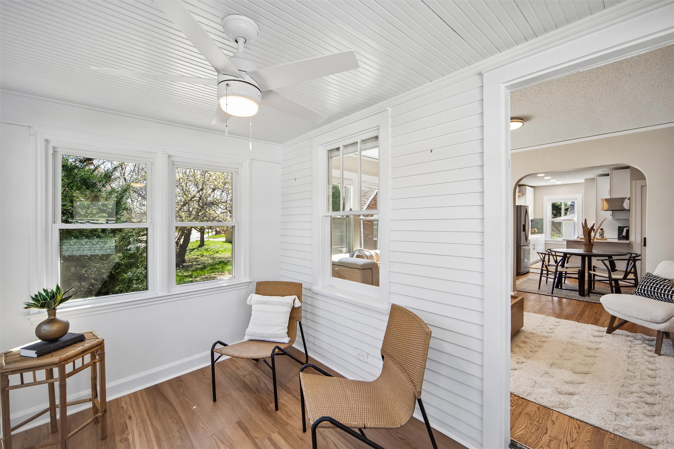 4142 Urbandale Avenue