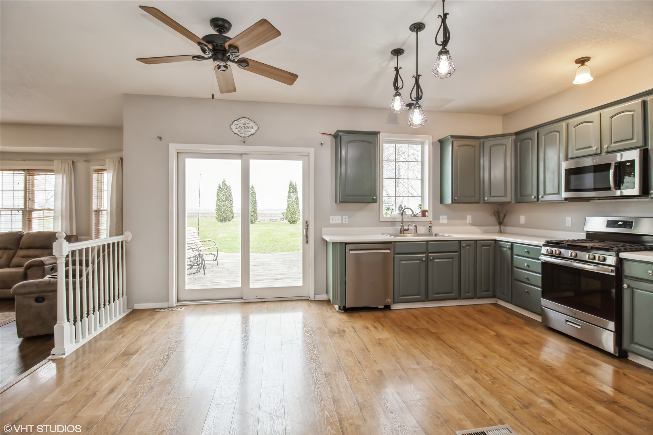 2404 W 15th Street, Newton, Iowa image 14