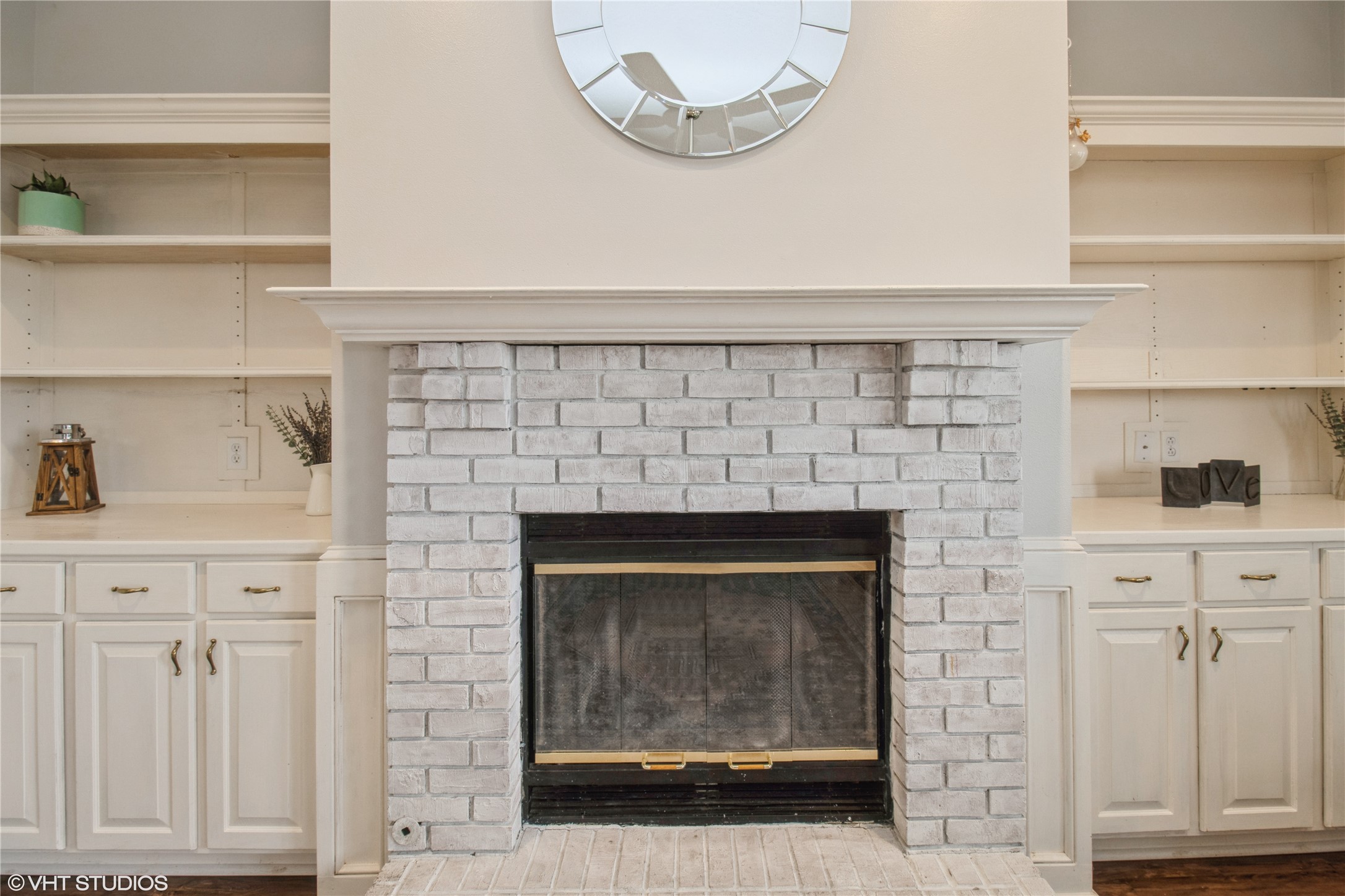 2404 W 15th Street, Newton, Iowa image 11