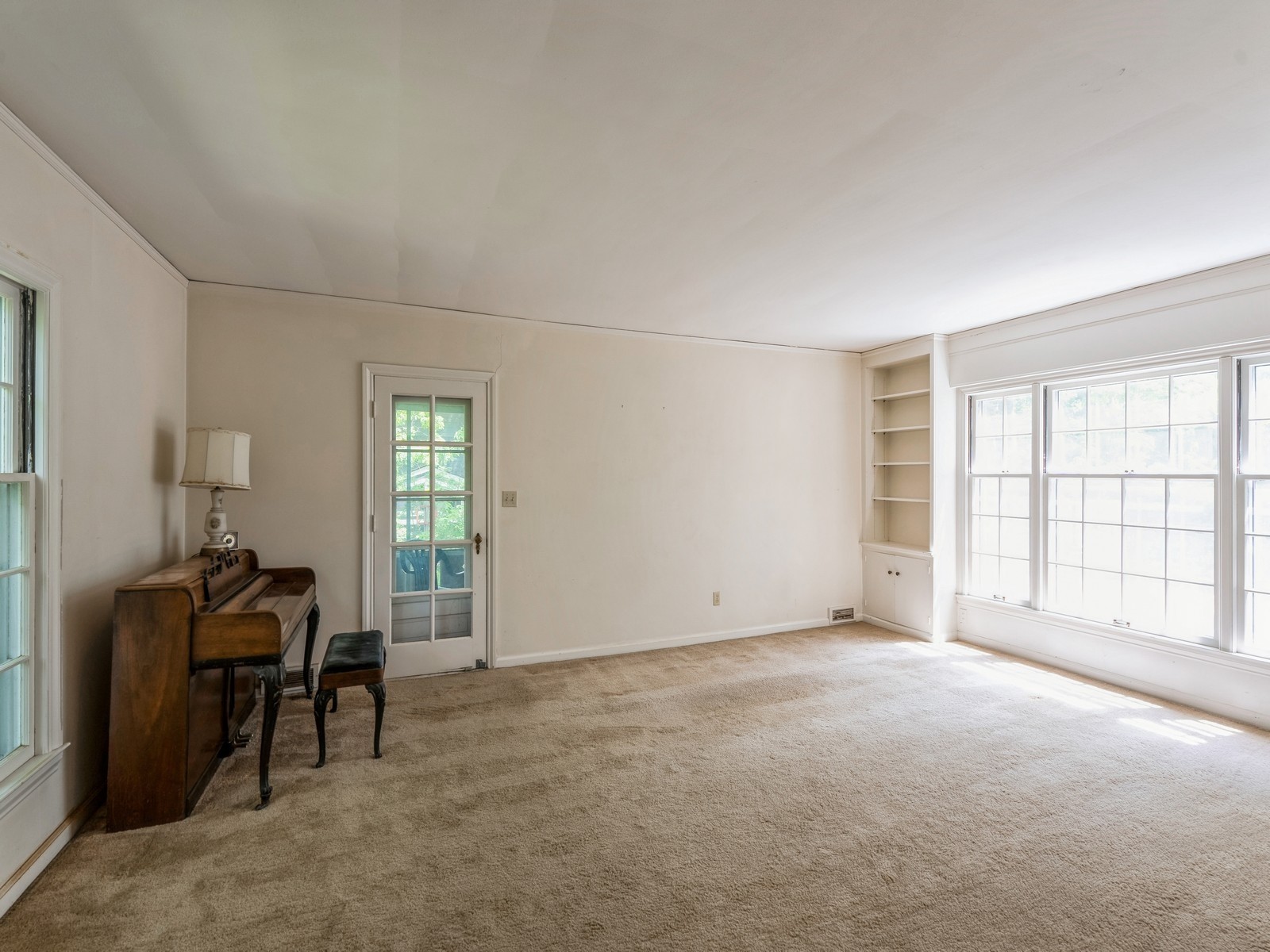 4004 John Lynde Road