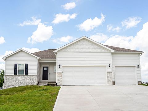 Homes For Sale - 2401 Butler Drive<br/> Adel, IA 50003