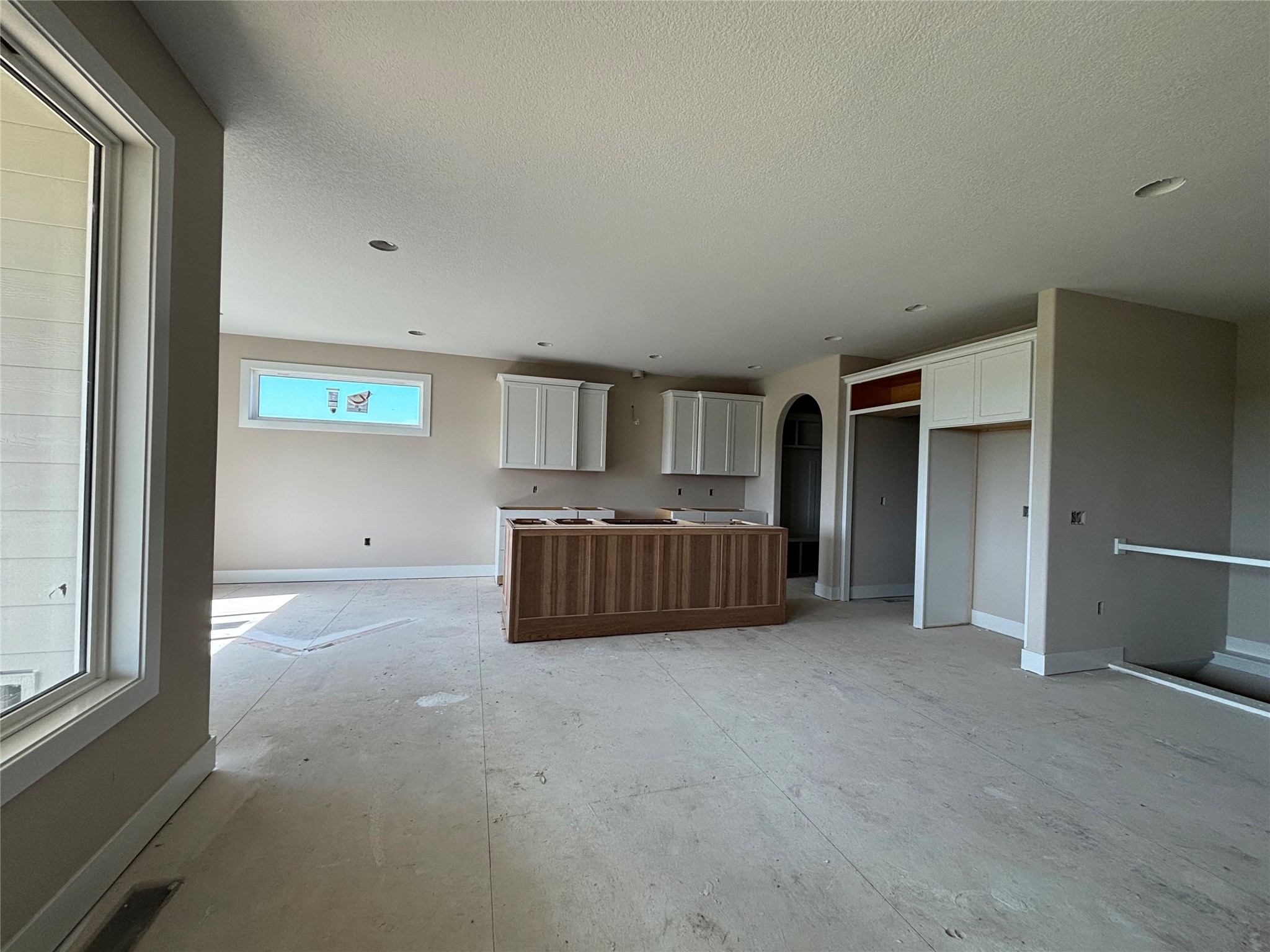 380 NW Ryder Drive