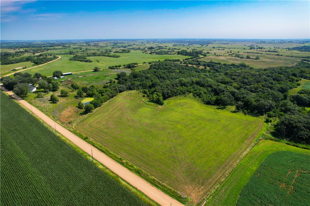 3206 Oleander Trail, Casey, Iowa image 12